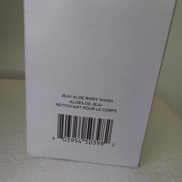 Avon Jeju Aloe, The Face Shop by Avon - Picture 2 of 4